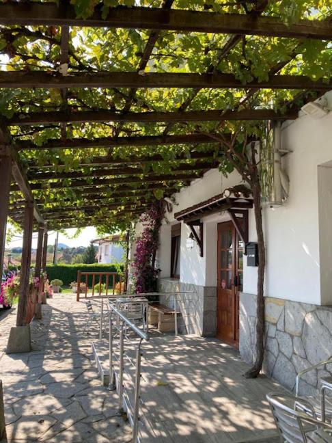 Atxispe Etxea Casa Rural Laukiz Exterior foto